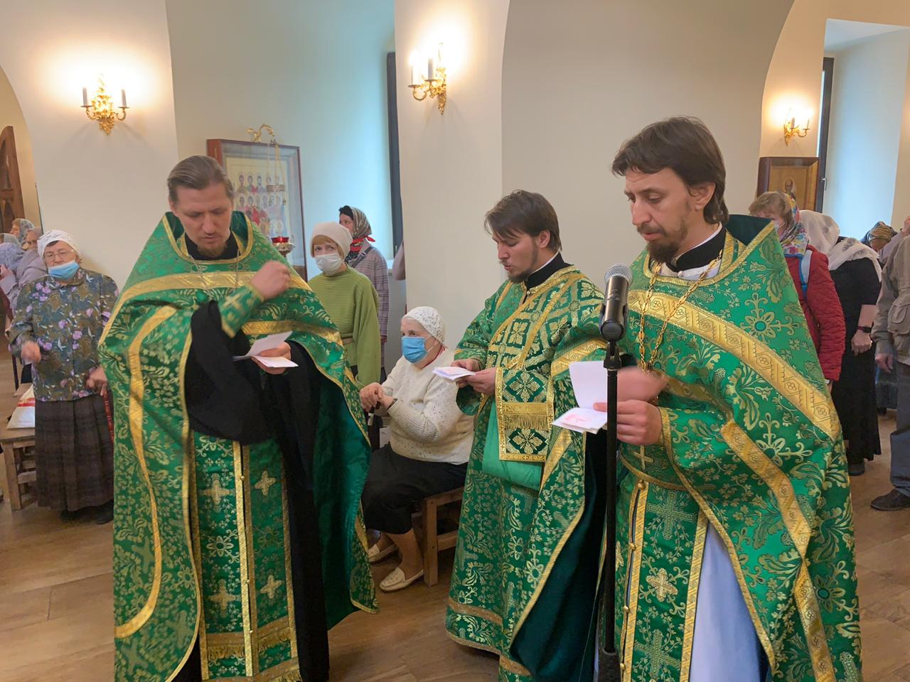 Нерукотворного образа храм в москве новогиреево. Перово спас нерукотворный расписание. Армянская икона спаса нерукотворного. Перово спас нерукотворный расписание. Перово спас нерукотворный расписание.